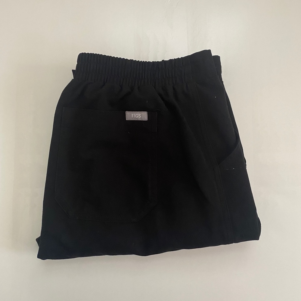 FIGS Scrub Pants